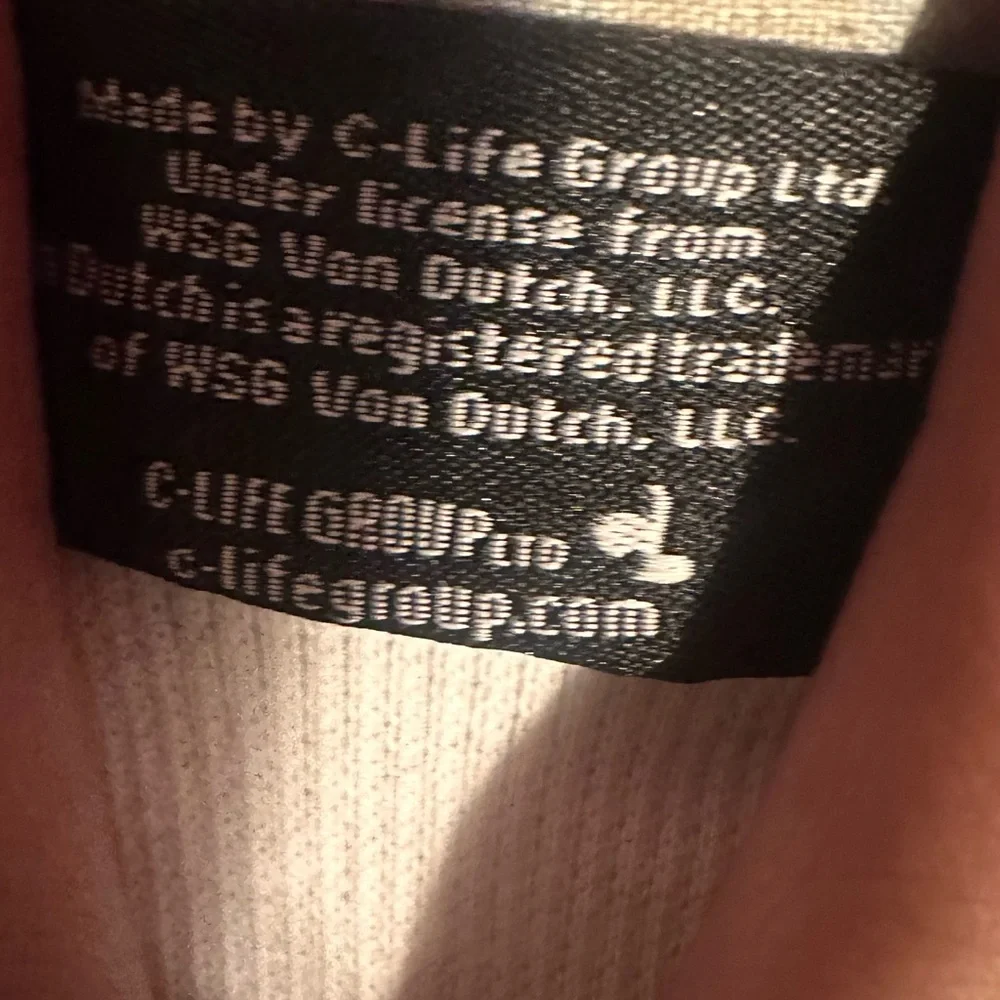 Von Dutch Pink Apparel - Picture 2 of 3